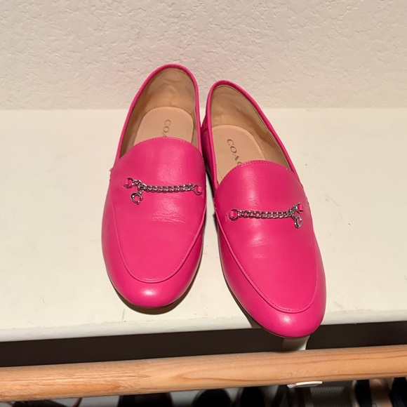 Coach Shoes - Coach Fuchsia Leather Chain Loafers